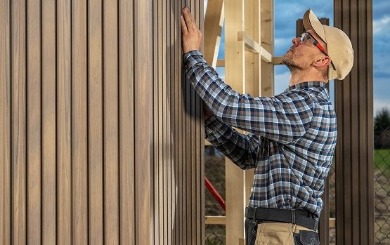https://familysiding.com/wp-content/uploads/2025/03/i-underroof.com-main-page-image-9-30.jpg